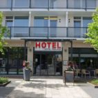 Hotel Perlach München, Planung der Außenanlagen gründesign Christian Grote