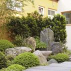 Steinsetzung als stilisierter Wasserfall Japanischer Garten - Entworfen von gründesign und inspired by nature