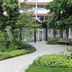 10-Durchgang-zur-Kapelle Planung Christian Grote Landschaftsarchitekt gründesign